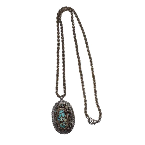 TURQUOISE CHIP MOSAIC PENDANT ON A SILVERTONE 24" JEWELRY NECKLACE - Picture 2 of 3